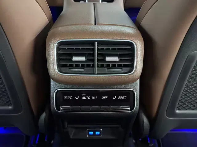 Mercedes-Benz GLS-Class — Фото автомобиля 7