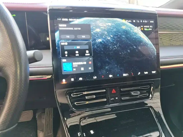 GAC Trumpchi M8 — Фото автомобиля 12