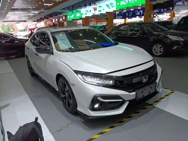 Honda Civic — Фото автомобиля 3