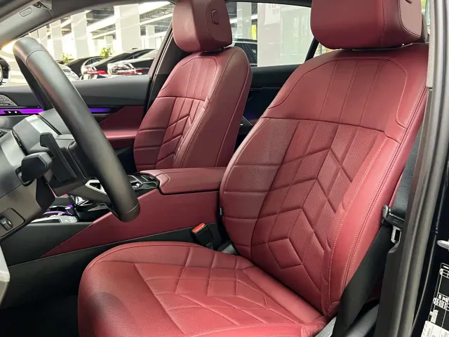 BMW 5 Series — Фото автомобиля 9