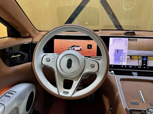 Maextro S800 — Фото автомобиля 15