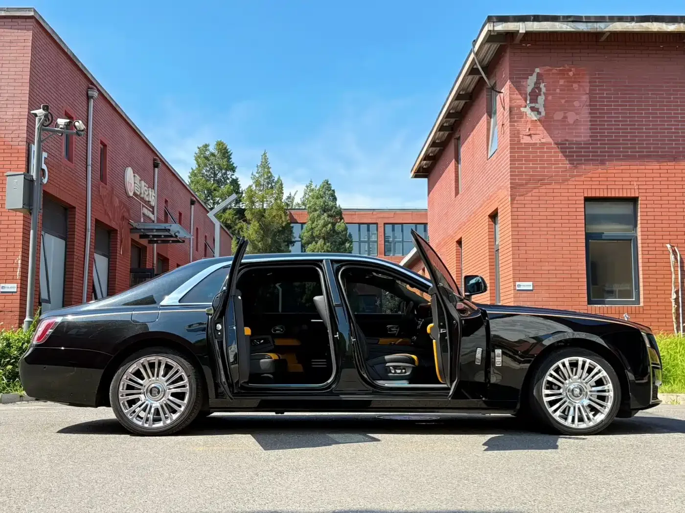 Rolls-Royce Ghost 2021 6.7T Long Wheelbase — Фото автомобиля 7