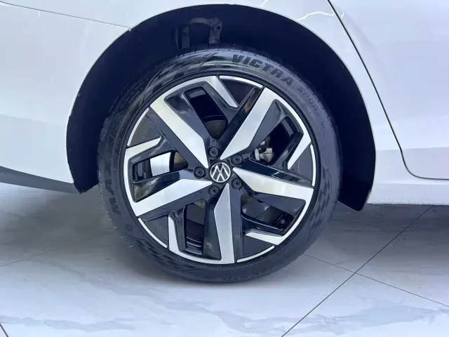 Volkswagen Lamando — Фото автомобиля 20