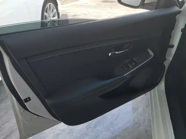 Nissan Sylphy — Фото автомобиля 7