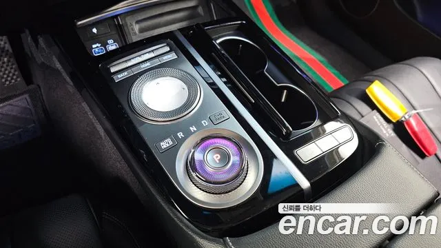 Genesis G80 RG3 — Фото автомобиля 9