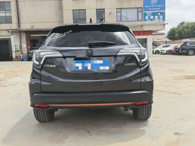 Honda Vezel — Фото автомобиля 8