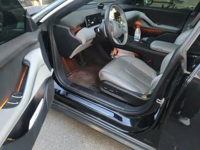 Nio ET5 Touring — Фото автомобиля 13