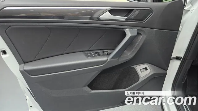 Volkswagen Tiguan — Фото автомобиля 13