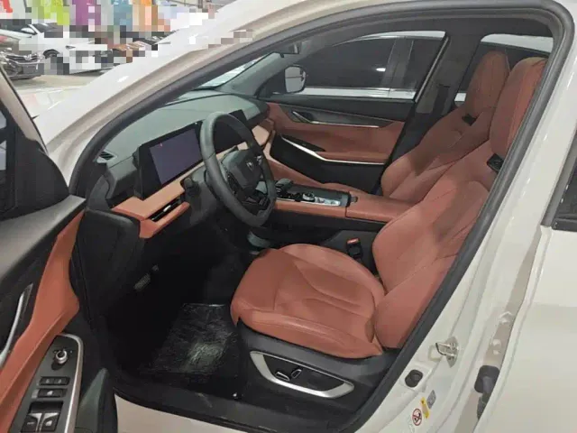 Changan CS75 Plus — Фото автомобиля 15