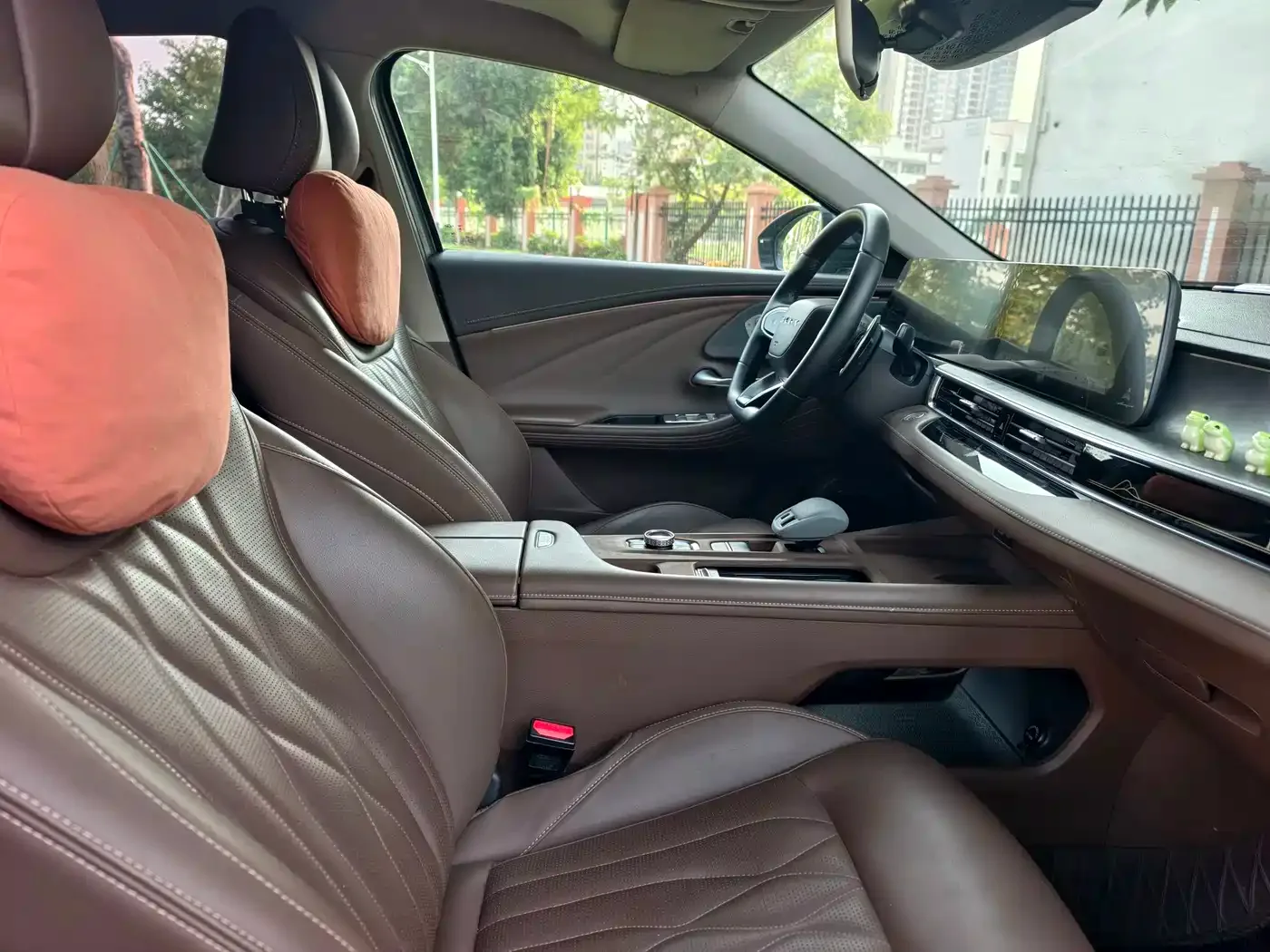 Chery Arrizo 8 2023 Model High Energy Edition 2.0T DCT Power — Фото автомобиля 4