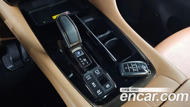 Toyota Alphard — Фото автомобиля 6