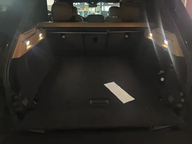 Land Rover Range Rover — Фото автомобиля 4