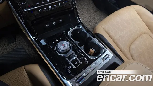 Kia Canival Carnival 4 поколение Бензин 9 мест Noblesse — Фото автомобиля 9