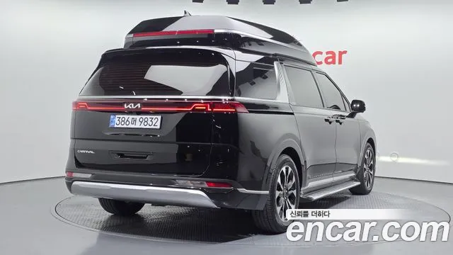 Kia Canival Carnival 4 поколение Дизель 7 мест Hi-Limousine — Фото автомобиля 2