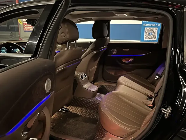 Mercedes-Benz Mercedes-Benz E-Class 2023 E 260 L — Фото автомобиля 8