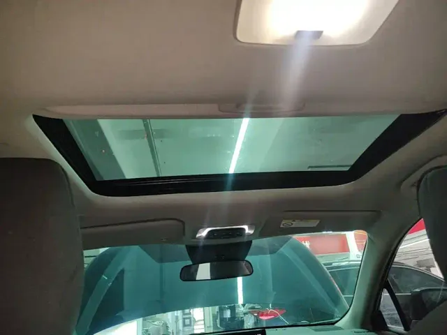 Toyota Frontlander 2023 2.0L CVT Leading Edition — Фото автомобиля 17