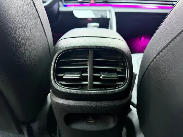Hyundai Elantra — Фото автомобиля 16