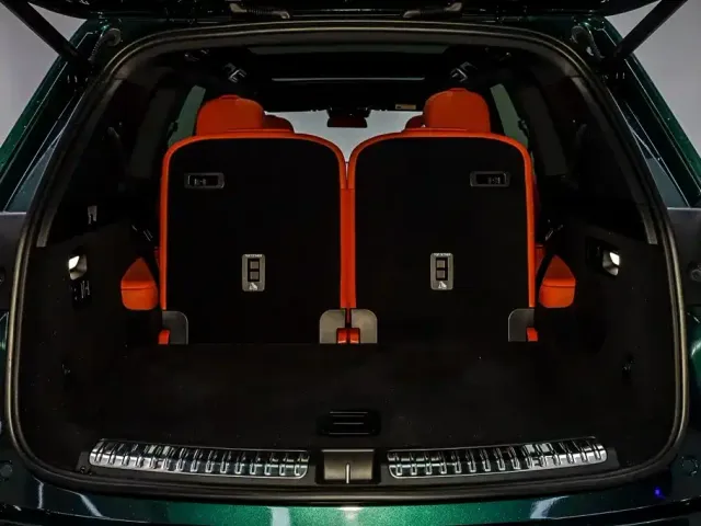 Li Auto Li L8 2025 Max Smart Renewal Edition — Фото автомобиля 10