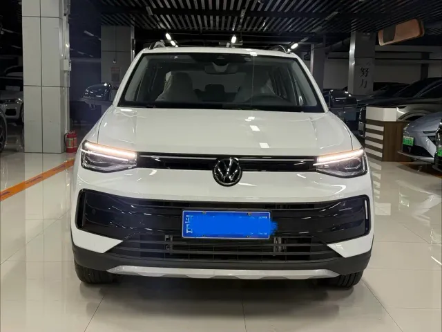 Volkswagen Tharu — Фото автомобиля 2