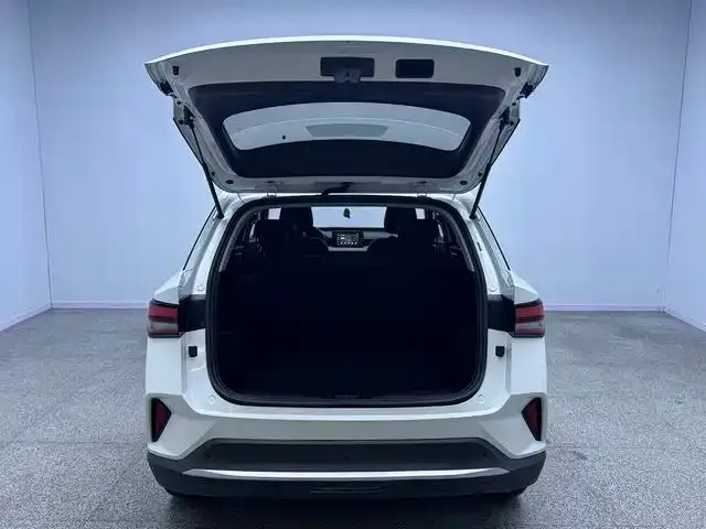 Wuling Xingchi — Фото автомобиля 12