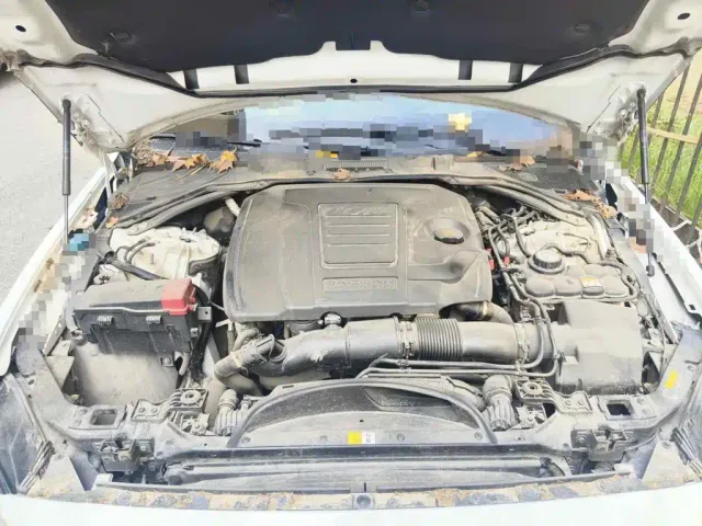 Jaguar XEL — Фото автомобиля 3