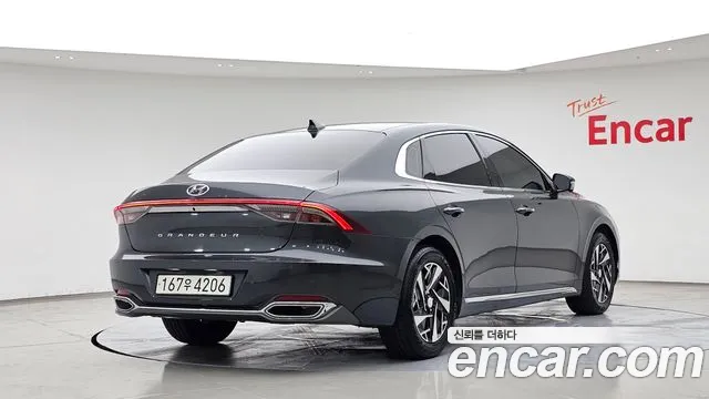 Hyundai Grandeur — Фото автомобиля 2
