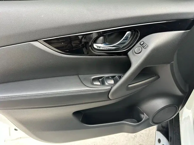 Nissan X-Trail — Фото автомобиля 16