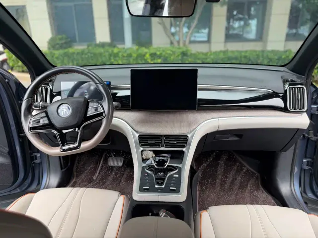 BYD Song Pro — Фото автомобиля 6