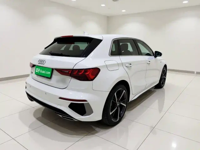 Audi A3 — Фото автомобиля 4