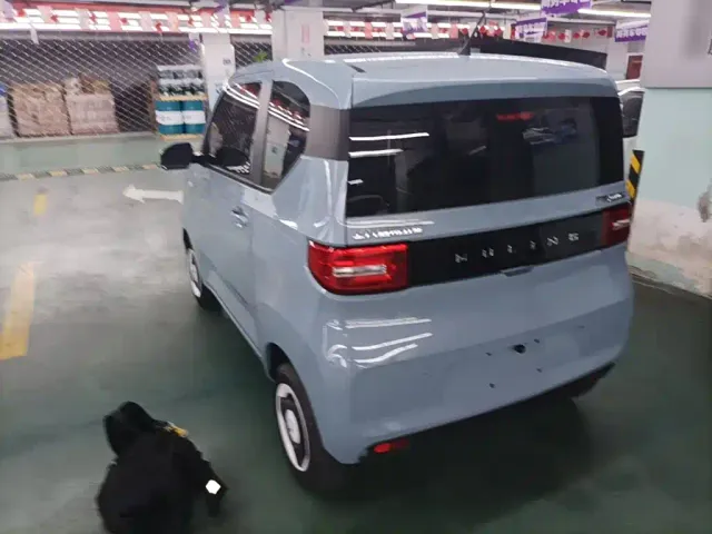 Wuling Hongguang Mini EV — Фото автомобиля 24