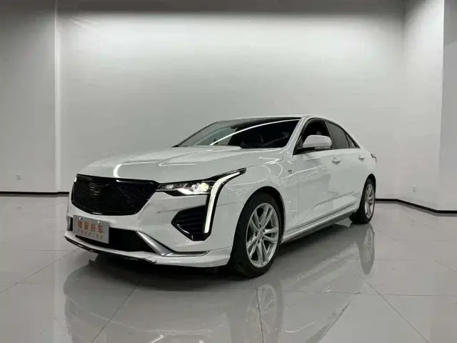 Фотография автомобиля — Cadillac CT4