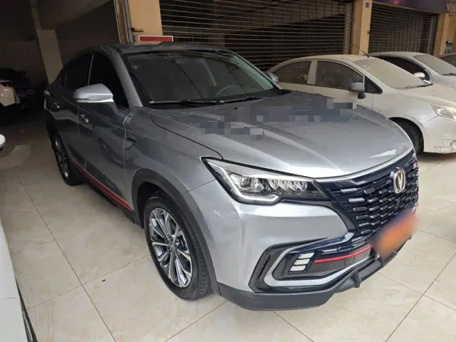 Changan CS85 COUPE — Фото автомобиля 11