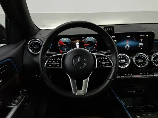 Mercedes-Benz GLB-Class — Фото автомобиля 11