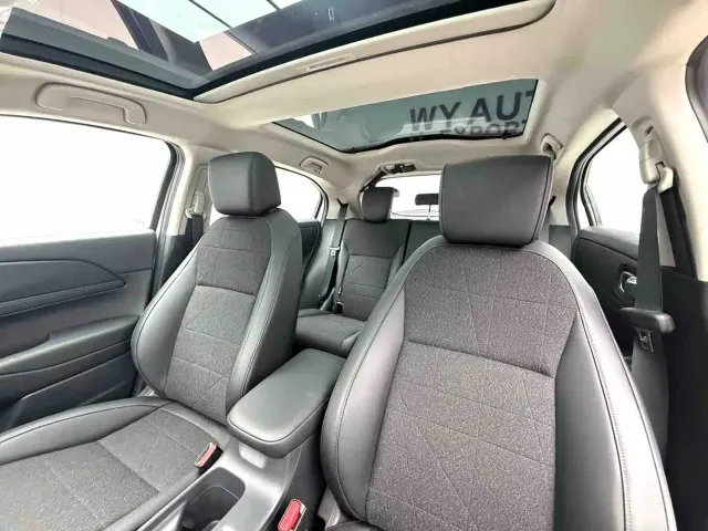 Honda Vezel — Фото автомобиля 14