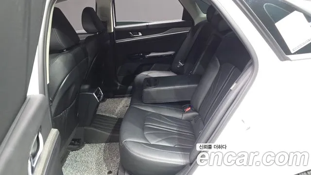 Kia K5 Generation 3 — Фото автомобиля 18