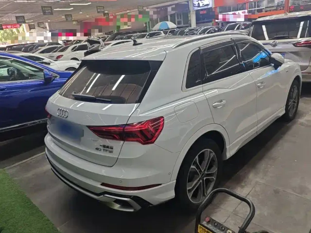 Audi Q3 — Фото автомобиля 6