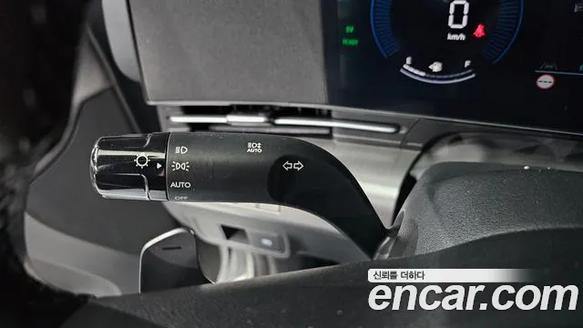 Hyundai Kona — Фото автомобиля 29