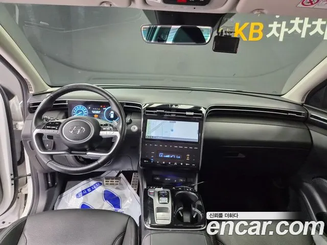 Hyundai Tucson Tucson (NX4) Дизель 2.0 2WD — Фото автомобиля 8