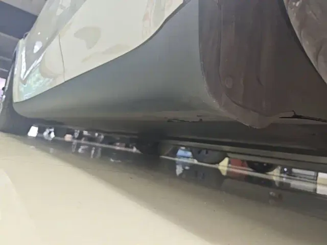 Tesla Model Y — Фото автомобиля 21
