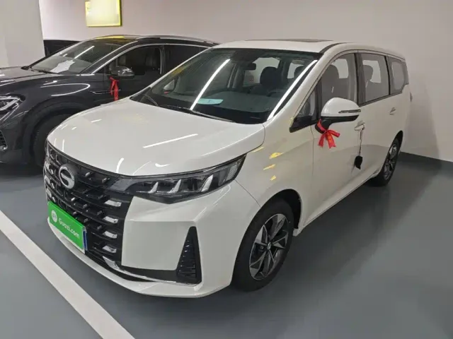 Фотография автомобиля — GAC Trumpchi M6