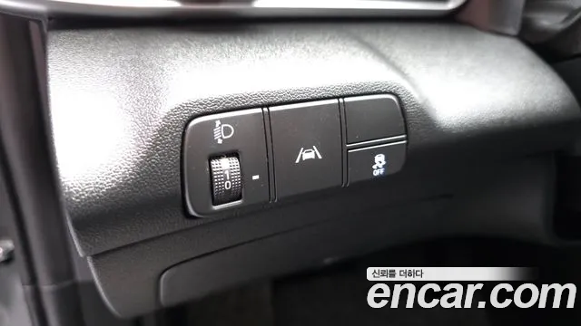 Hyundai AVANTE Avante (CN7) — Фото автомобиля 17