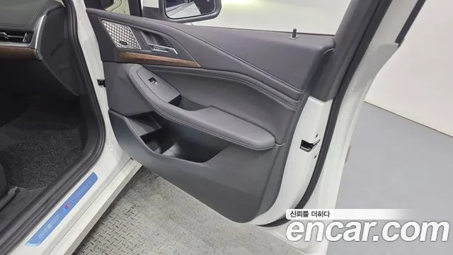 BMW 2-Series — Фото автомобиля 24