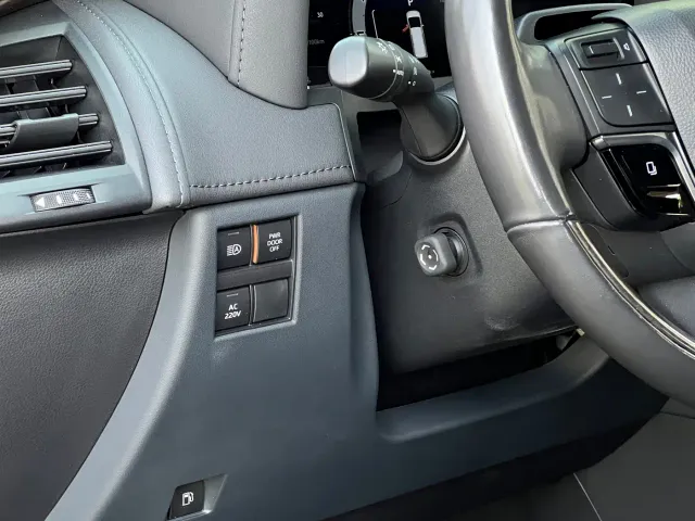 Toyota Vellfire — Фото автомобиля 27
