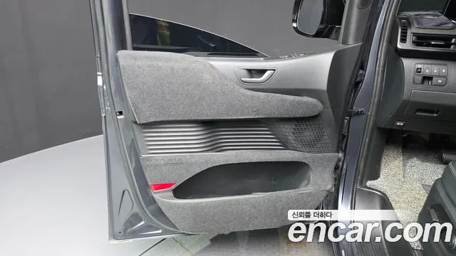 Hyundai Staria Staria Карго 5 мест — Фото автомобиля 21