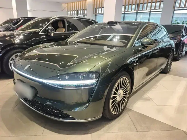 Фотография автомобиля — Stelato S9T