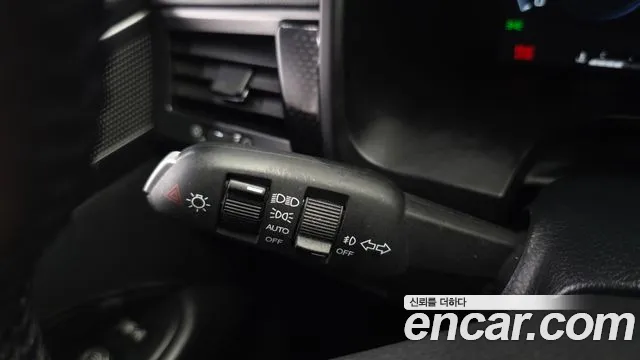KG_Mobility_Ssangyong Rexton Новый Rexton Sport Дизель 2.2 2WD — Фото автомобиля 19