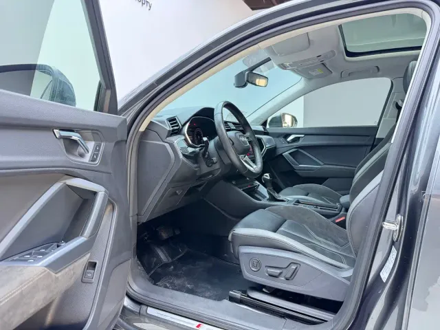 Audi Q3 Sportback — Фото автомобиля 24