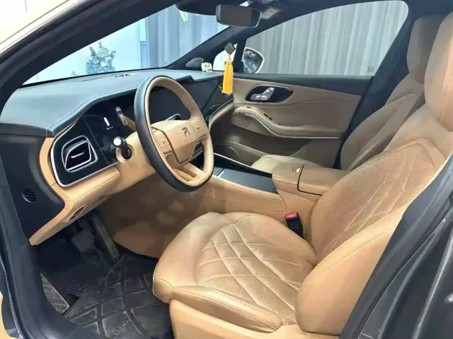 Roewe Feifan R7 — Фото автомобиля 5