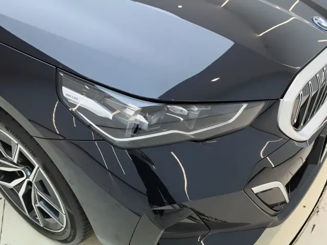 BMW i5 — Фото автомобиля 20