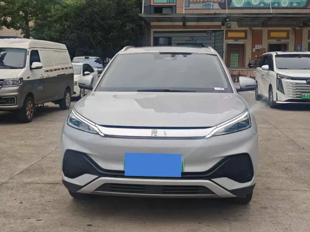BYD Yuan PLUS — Фото автомобиля 2